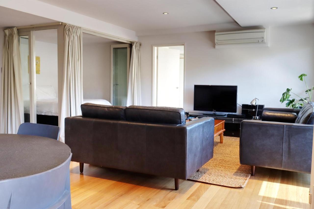 Апартаменты Fiveways Balcony, King Bed, Chef'S Kitchen Фримантл Экстерьер фото